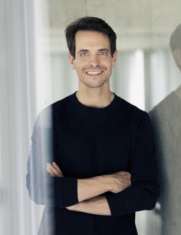 Mika Mika Photography