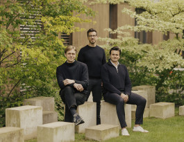 Mika Mika Photography