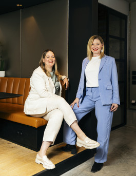 Mika Mika Photography